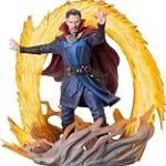 La magia de las armas: Análisis y comparativa de las mejores armas medievales, históricas y de ficción en la figura de Dr. Strange